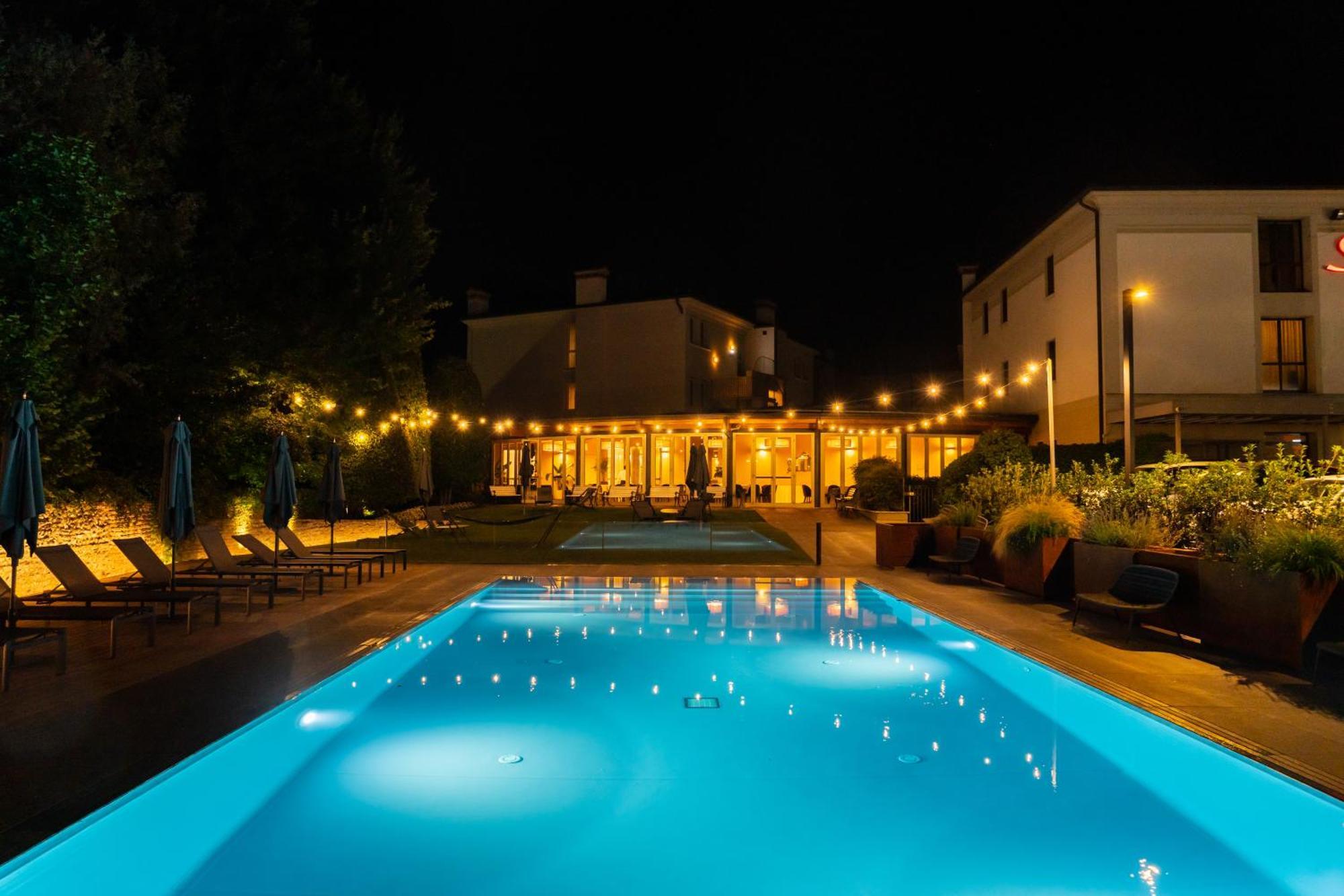 Sweet Hotel Longa Exterior foto